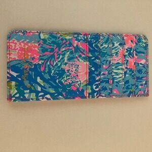 Fishy Net Patterns Lilly Pulitzer | Accessories | Lilly Pulitzer Fish My Wish Pattern Card ...